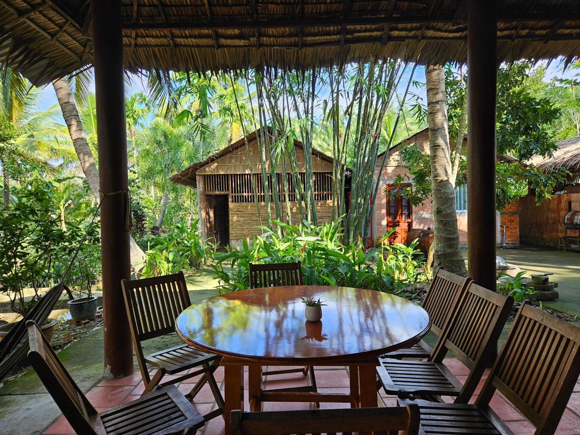 Ba Danh Homestay & Kitchen - Ben Tre Mekong Exteriör bild