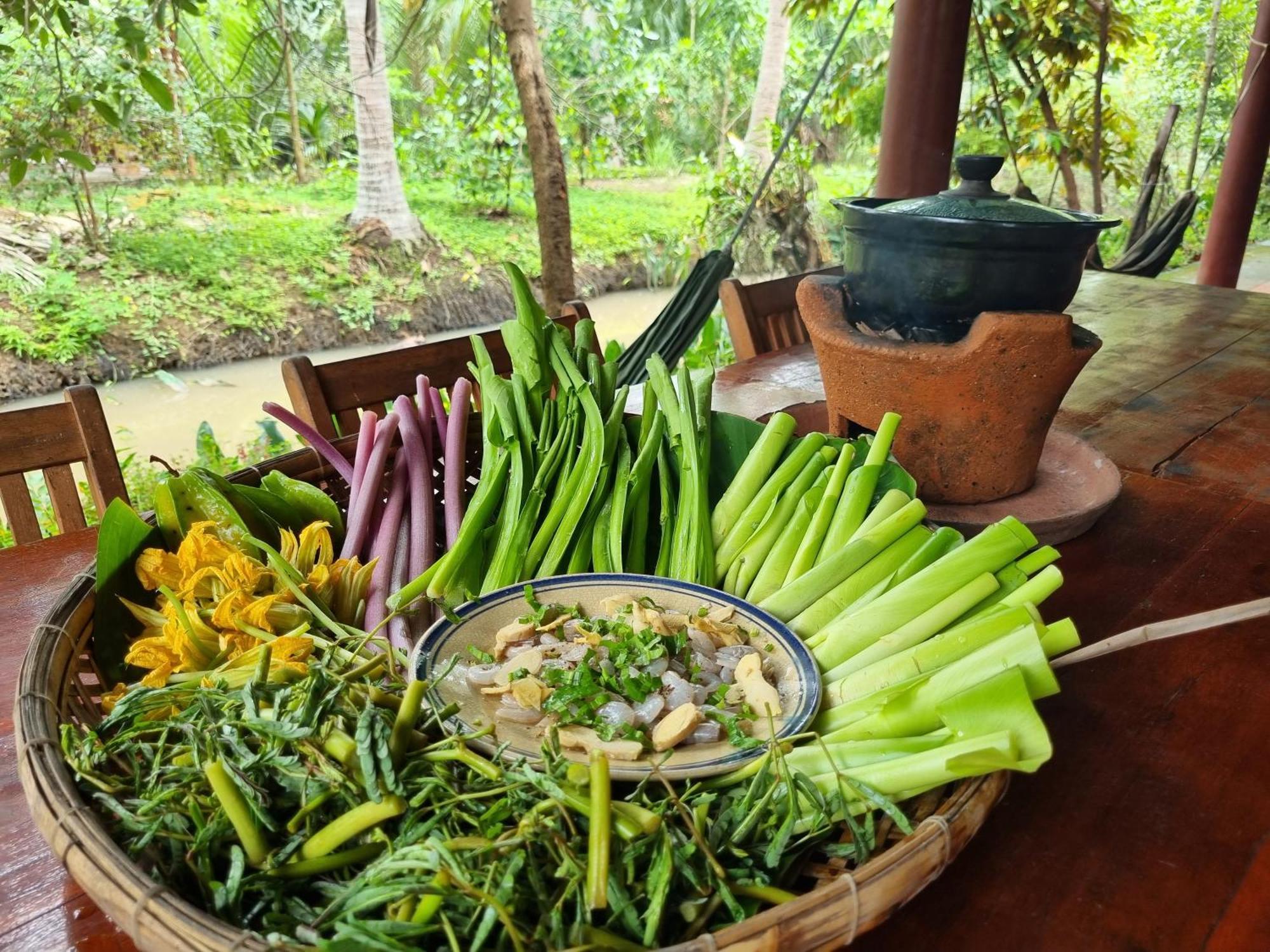 Ba Danh Homestay & Kitchen - Ben Tre Mekong Exteriör bild